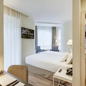 מלון Sercotel Europa ***